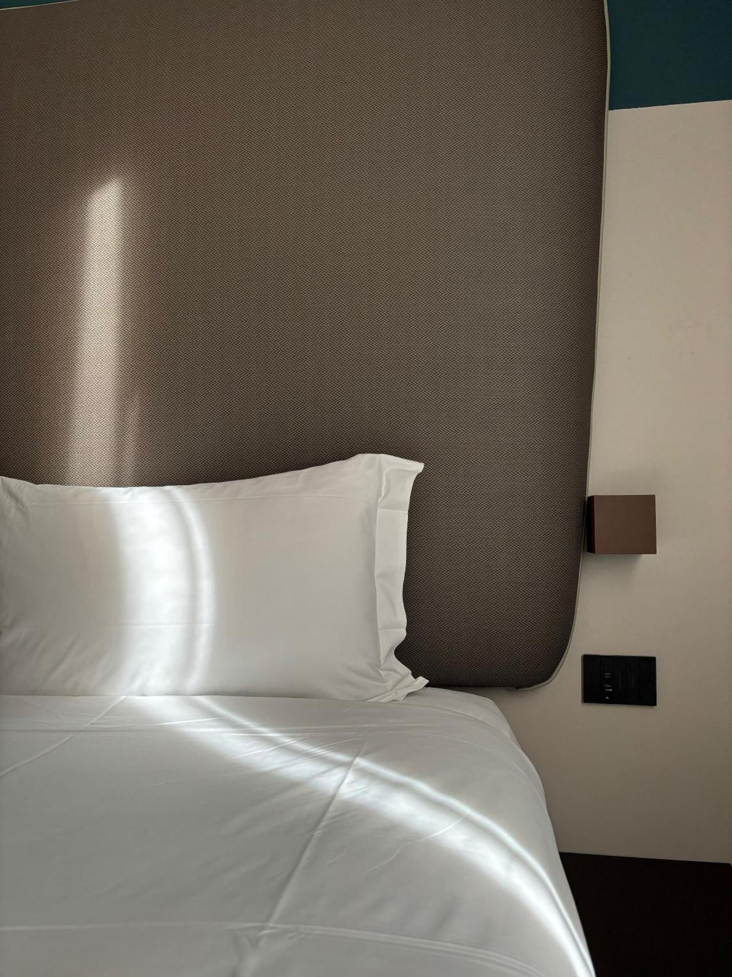 Av Hotel Milano Eksteriør bilde