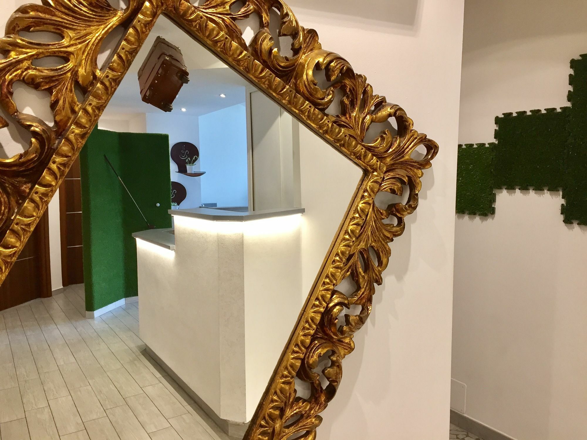Av Hotel Milano Eksteriør bilde