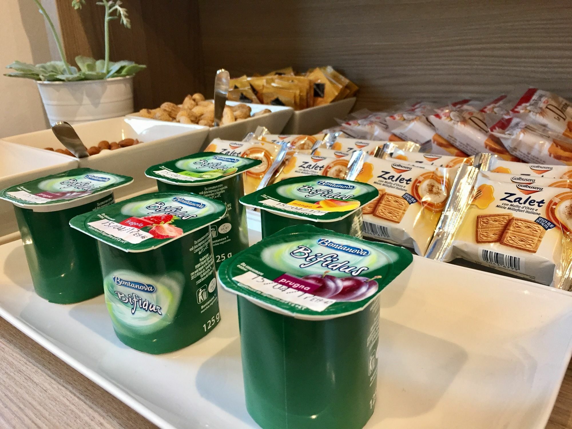 Av Hotel Milano Eksteriør bilde